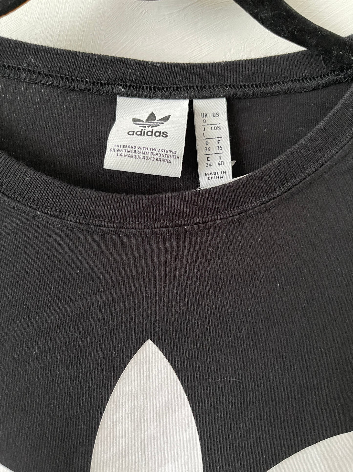 POLERA ADIDAS NEGRA M MUJER