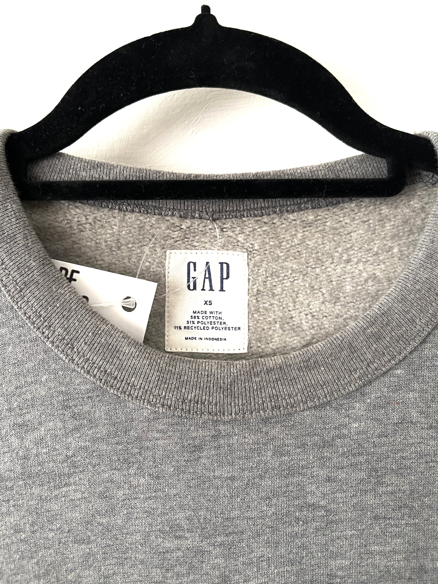 POLERON GAP GRIS XS HOMBRE