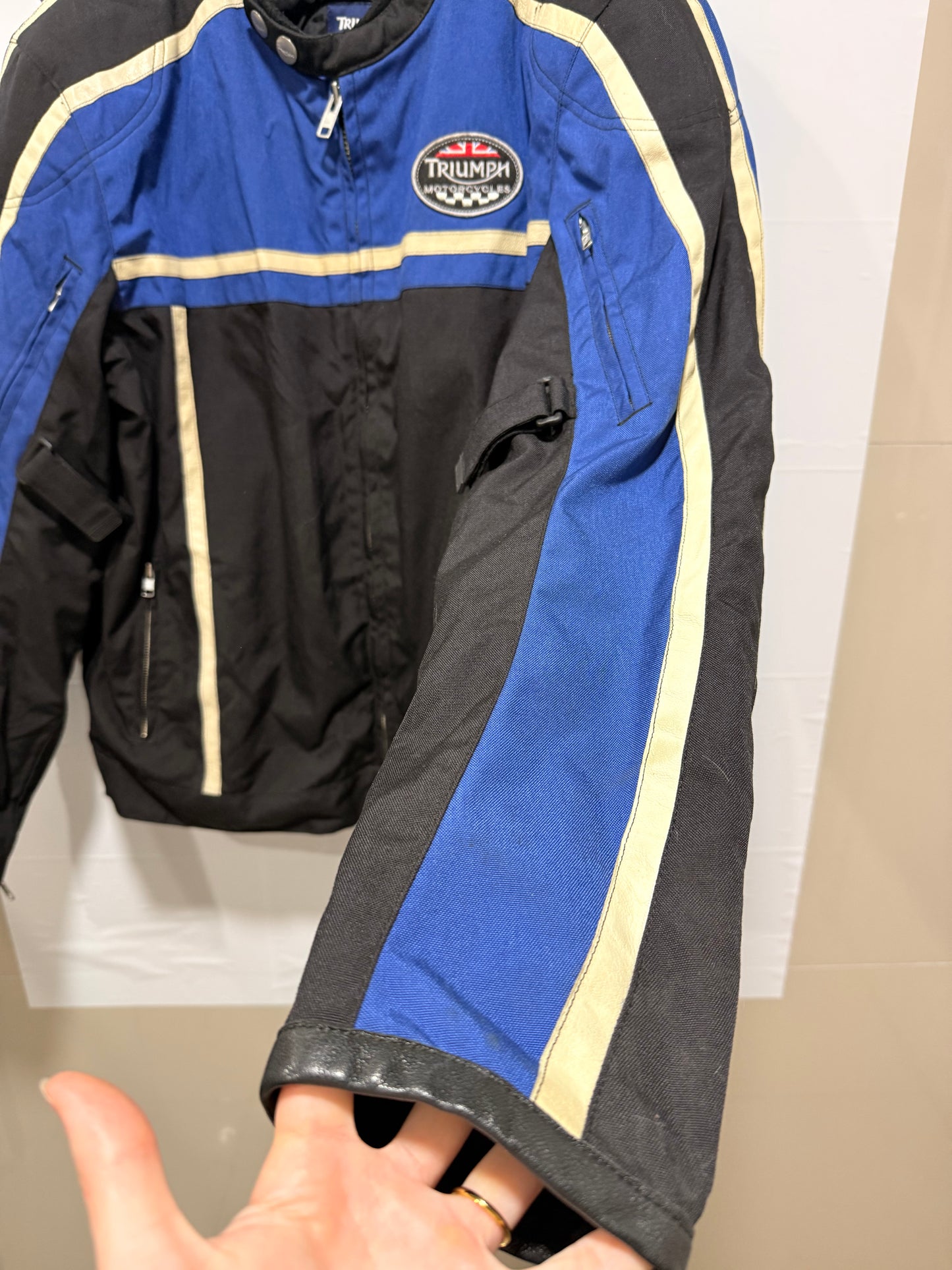 Chaqueta Moto Triumph Negro Con Azul Talla 54/64 (XL)