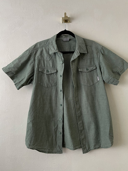 CAMISA MANGA CORTA COLUMBIA POLERA VERDE M