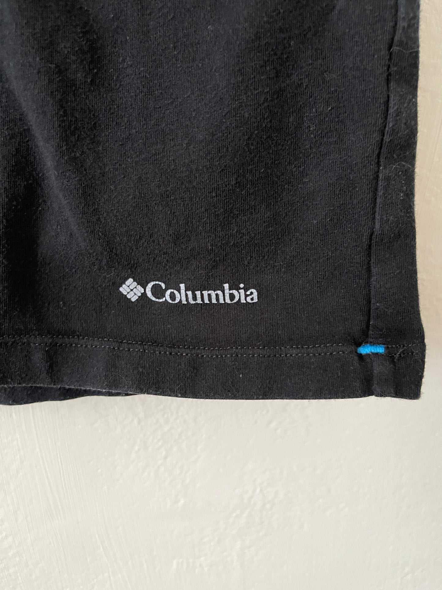 POLERA COLUMBIA NEGRA M MUJER