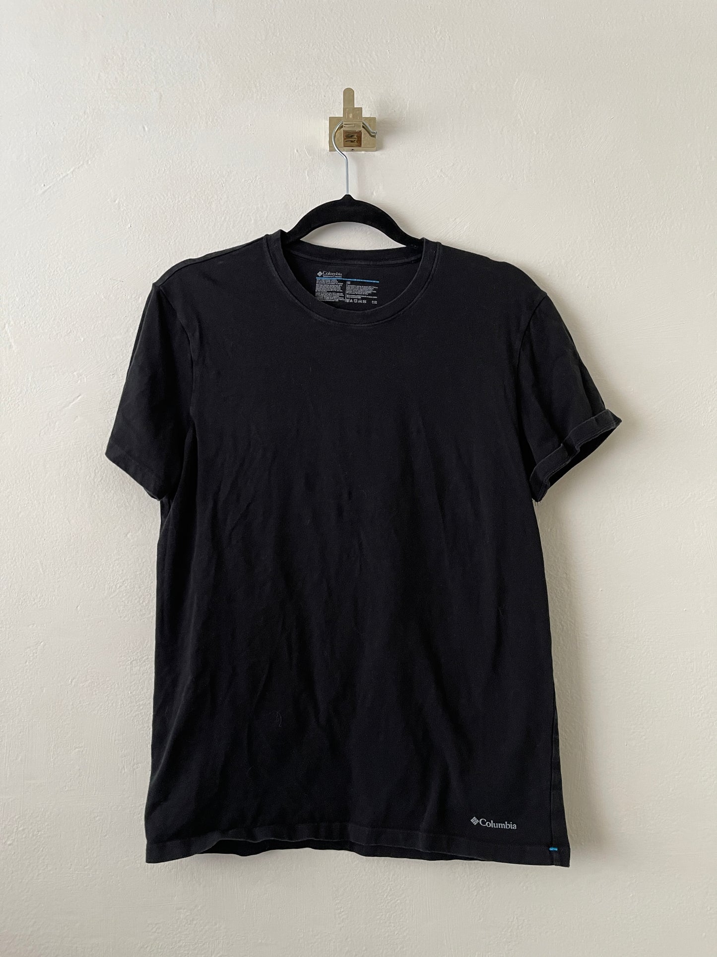 POLERA COLUMBIA NEGRA M MUJER