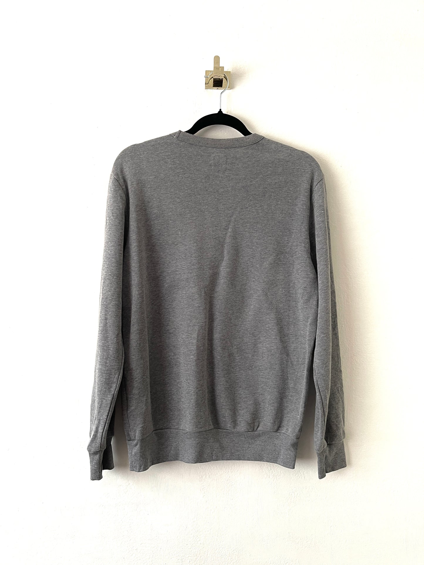 POLERON GAP GRIS XS HOMBRE