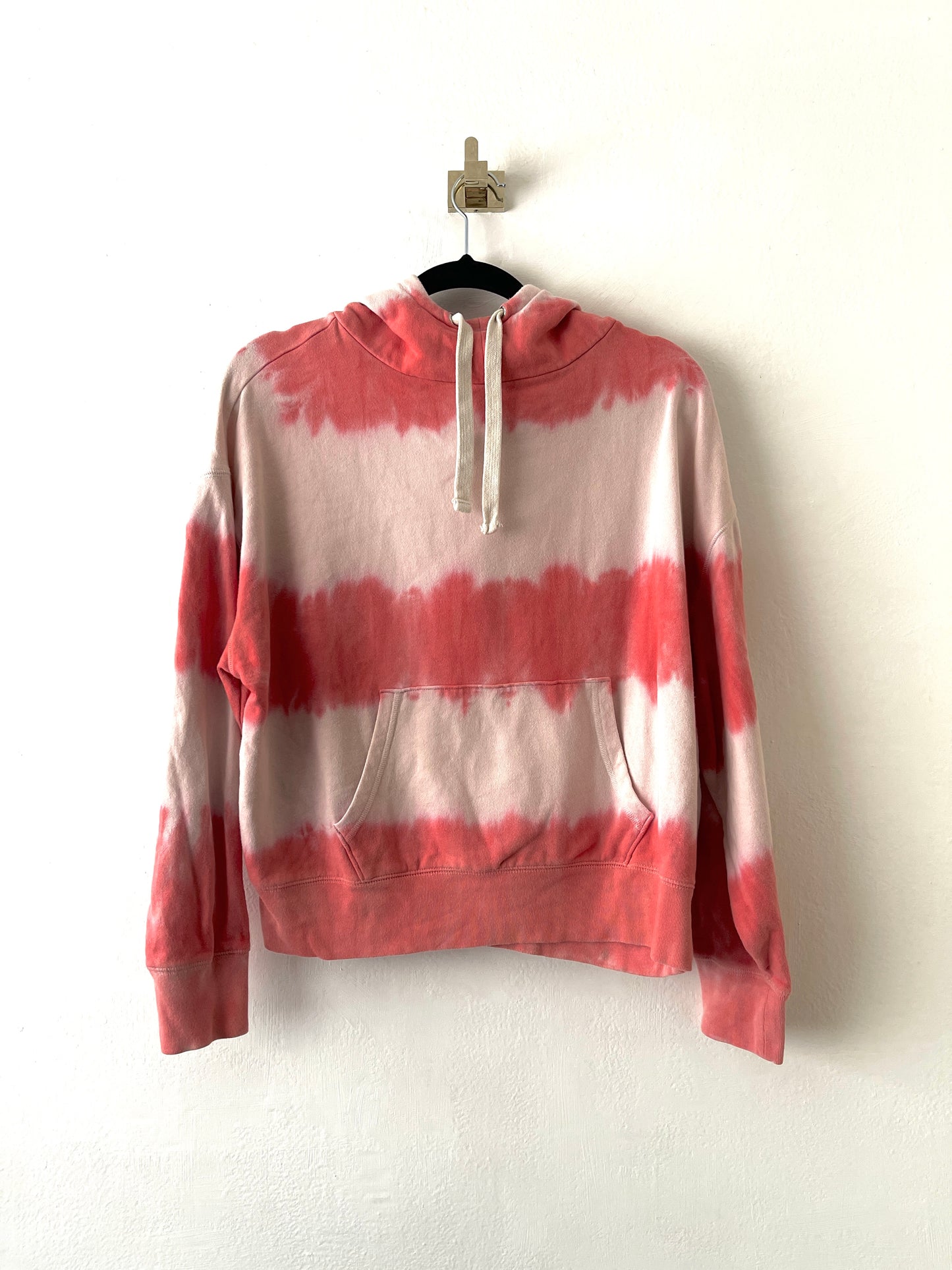 POLERON GAP TIE DYE ROSADO S MUJER