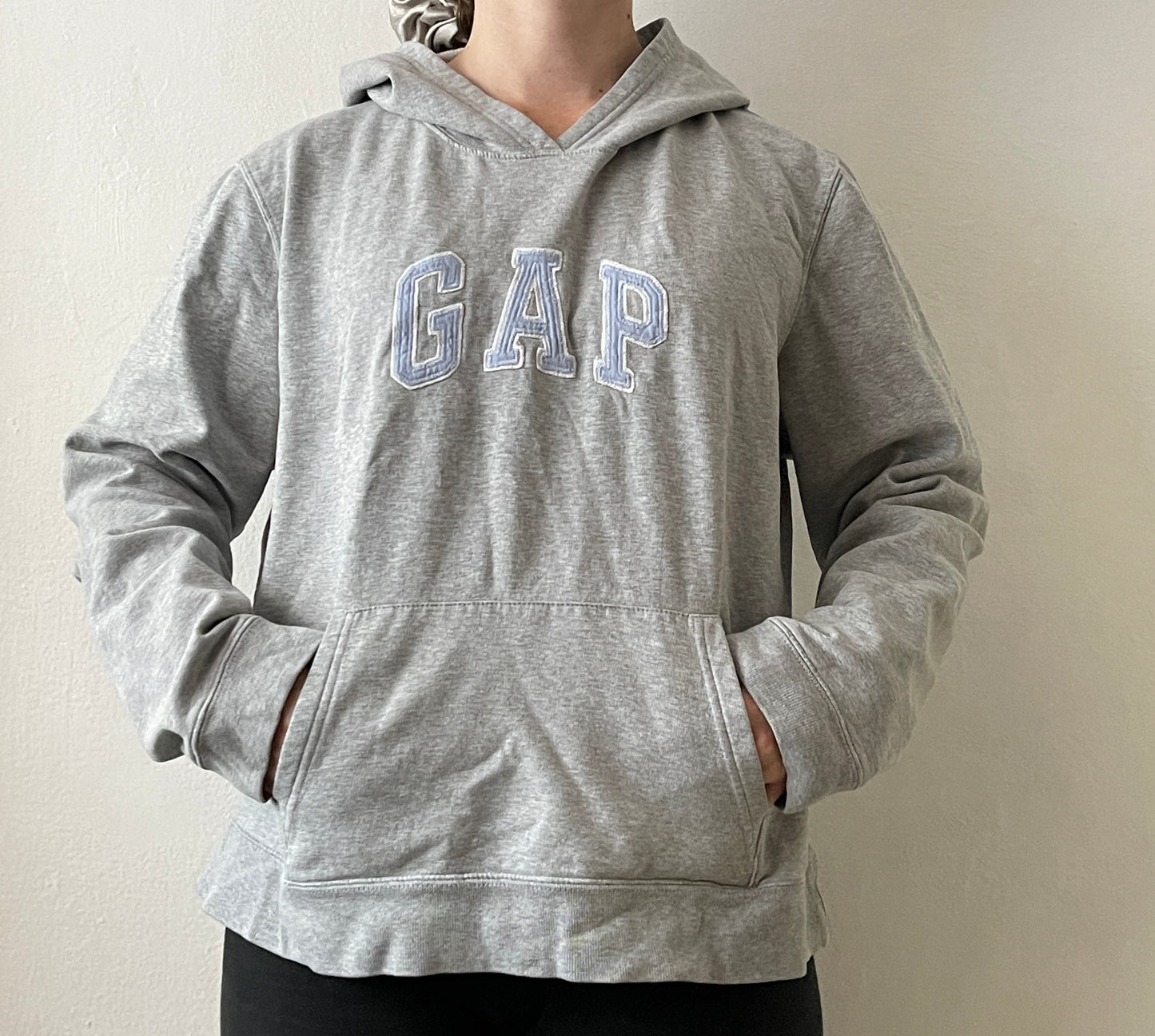 POLERON GAP GRIS XL MUJER